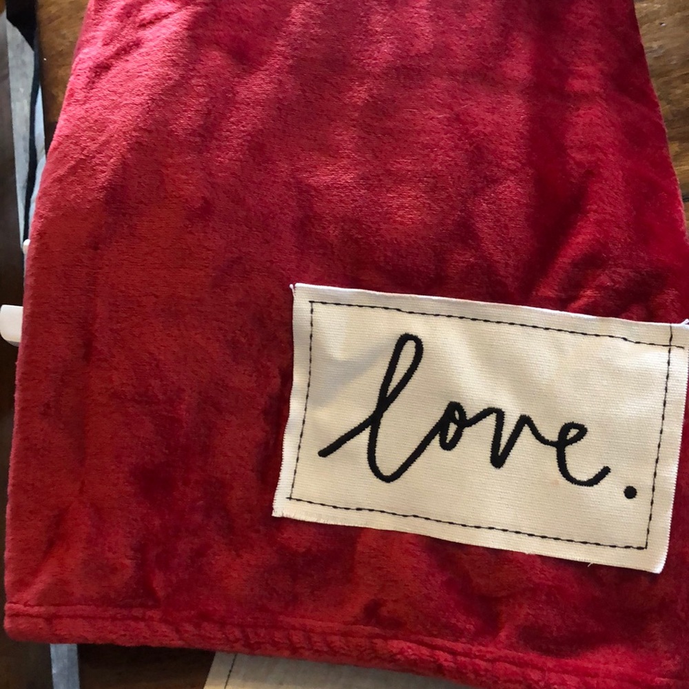 Rae Dunn Valentines Blanket